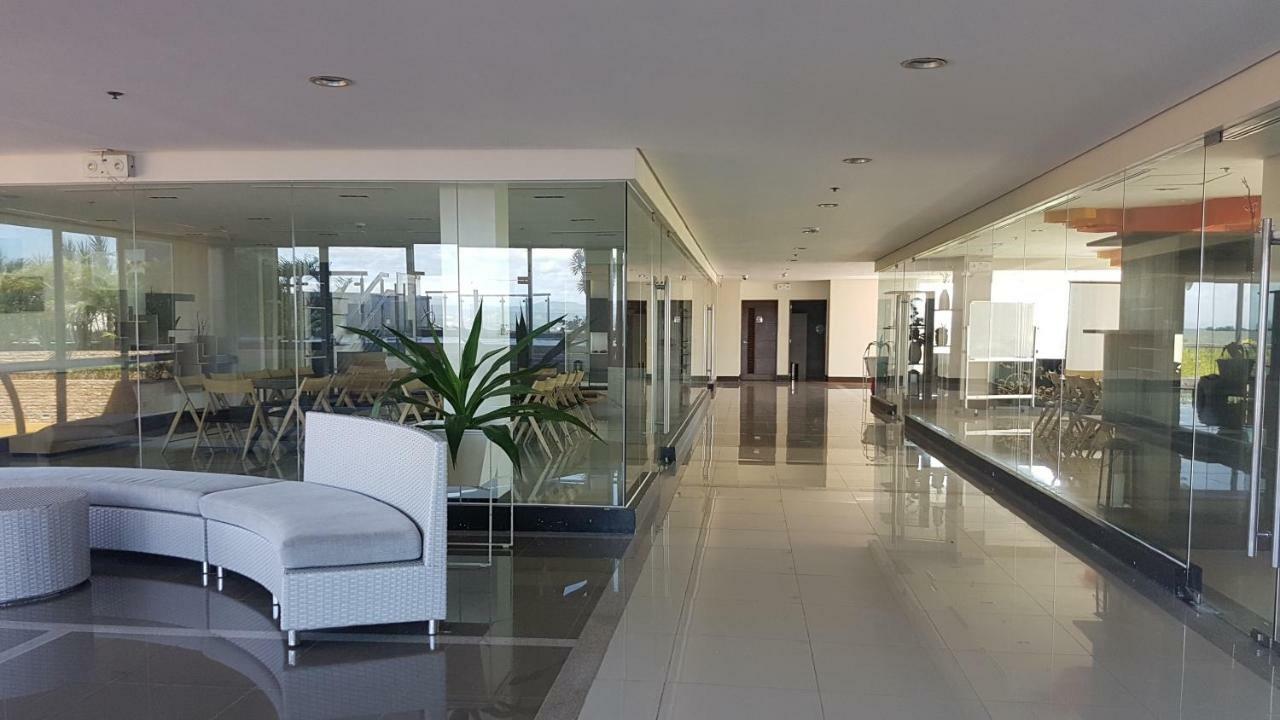 Mactan Newtown Condo With Garden And Ocean View 8Newtown Blvd Đảo Mactan Ngoại thất bức ảnh
