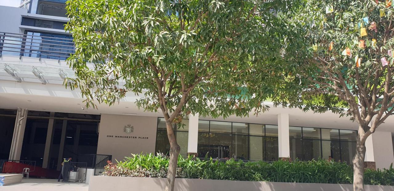 Mactan Newtown Condo With Garden And Ocean View 8Newtown Blvd Đảo Mactan Ngoại thất bức ảnh